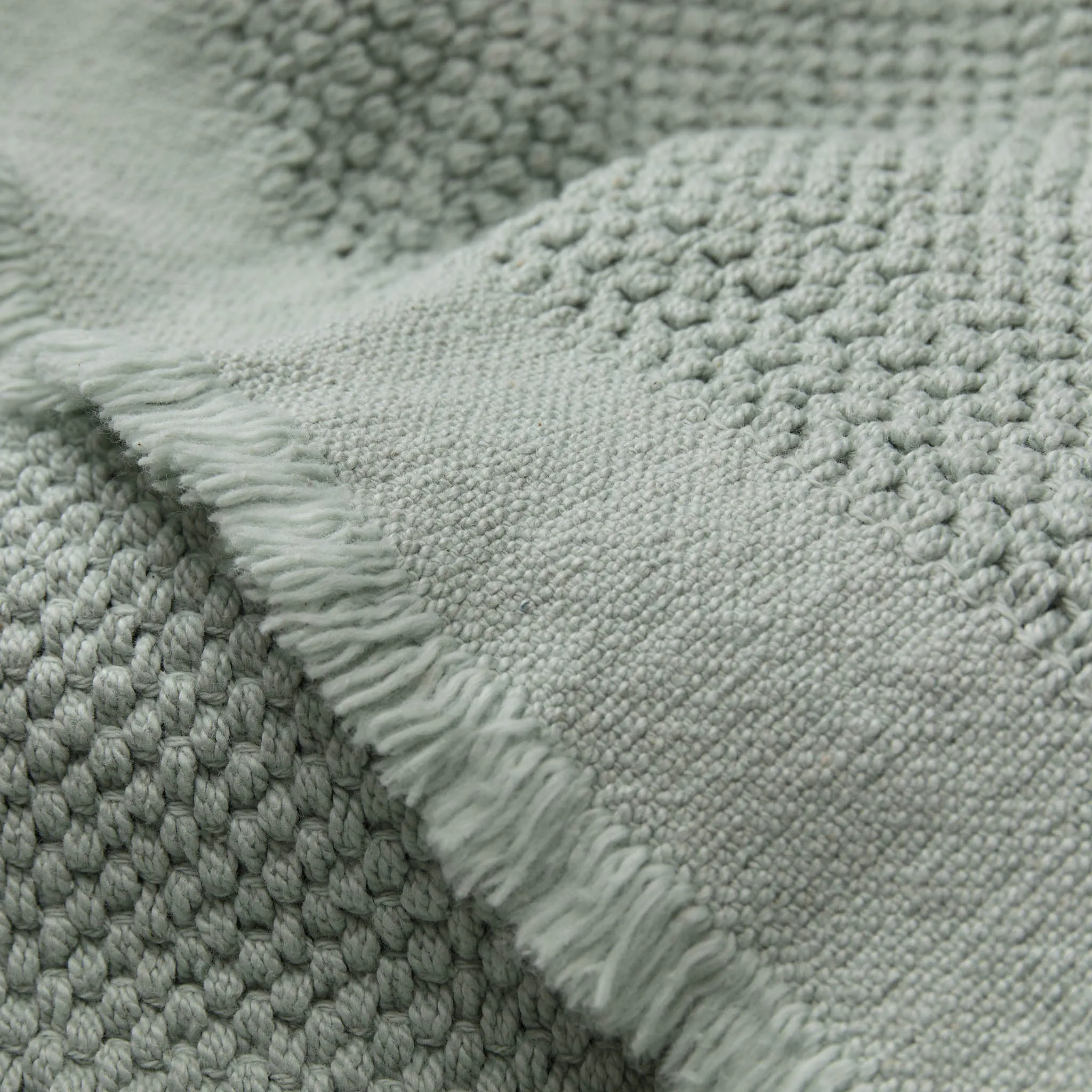 Alvaro Wool Blanket [Pale Sage Green]