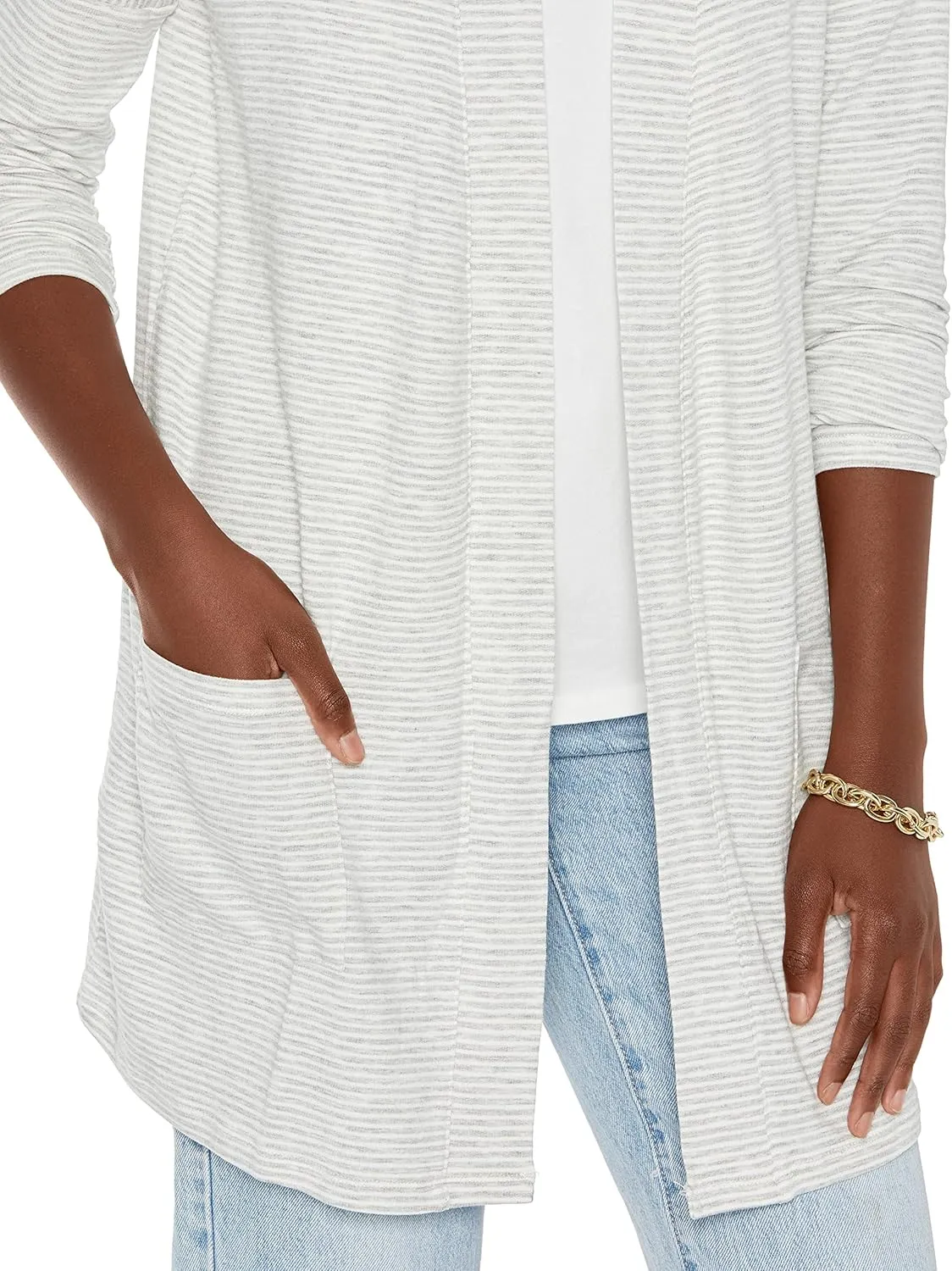 Amazon Essentials Women's Relaxed-Fit Ultra-Lightweight Open-Front Cardigan