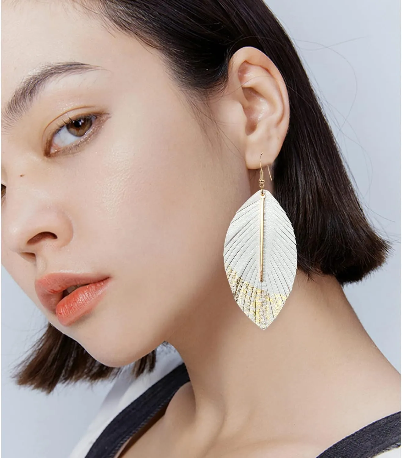 Bohemian Handmade Lightweight Color Large Genuine Soft Leather Fringe Feather Leaf Tear Dangle Drop Earrings for Women Statement